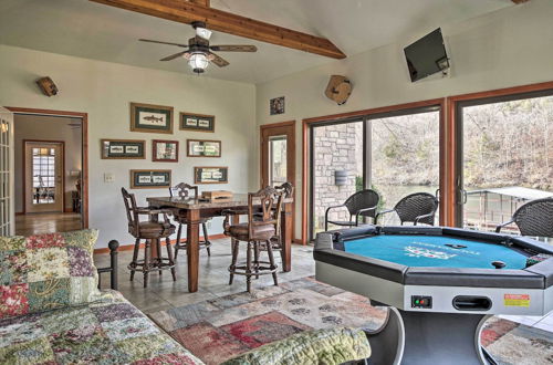 Photo 23 - Waterfront Hollister Retreat w/ Dock & Game Room