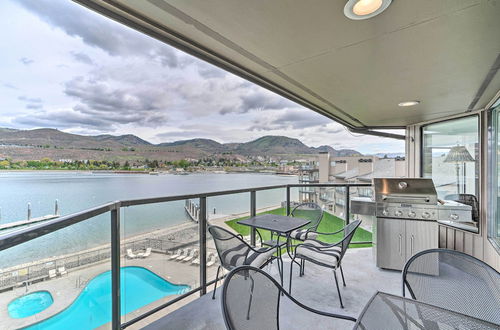 Photo 1 - Beautiful Condo w/ Balcony on Lake Chelan