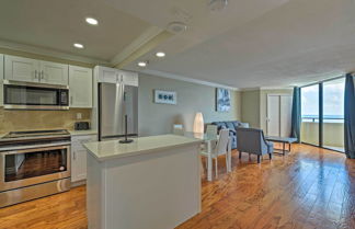 Photo 3 - Modern Waterfront Hudson Condo w/ Resort Pool