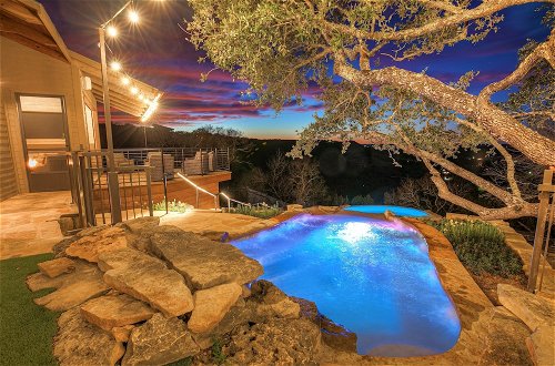 Photo 28 - Luxury Hill Country Villa With Pool-hot Tub-views