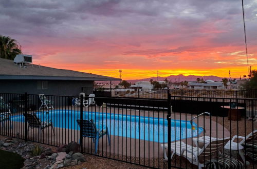 Foto 1 - Lake Havasu Getaway w/ Private Pool: 4 Mi to Beach