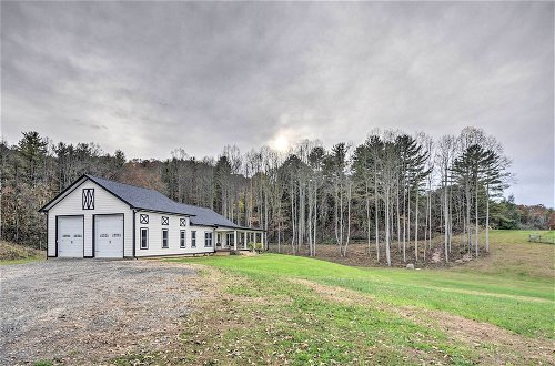 Foto 28 - Charming Fairview Home on 40-acre Horse Farm