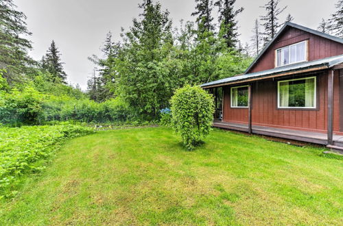 Foto 9 - Secluded Seward Home: Patio, 2 Mi to Kenai Fjords