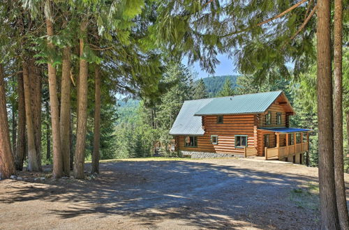 Photo 8 - Large Cabin w/ Fire Pit + Grill on 34 Acres