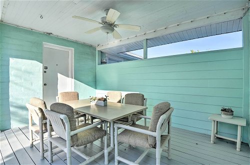 Photo 2 - Modern Seaview House - 200 Yards to Daytona Beach