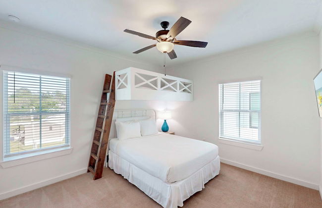 New Home 3br/2.5br w/ Kayak Access Sleeps 9 - Foto 6