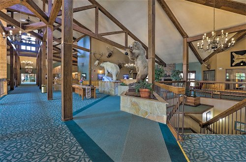 Foto 12 - The Inn at Silver Creek Resort Retreat w/ Balcony