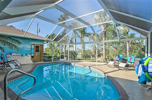 Foto 1 - Spacious Cape Coral Home w/ Pool: On Golf Course