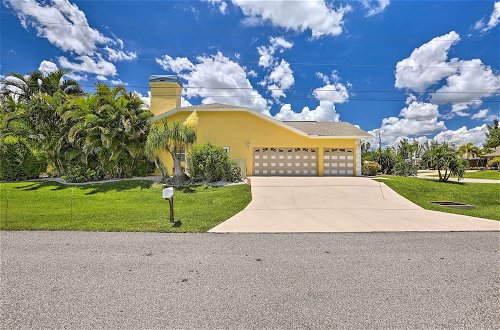 Foto 5 - Spacious Cape Coral Home w/ Pool: On Golf Course