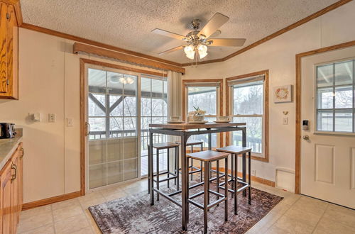 Photo 35 - Family Apartment w/ Fireplace & Front Porch