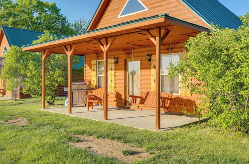 Photo 29 - Lakefront Columbia Cabin w/ Porch & Shared Dock