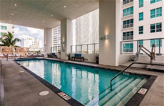 Photo 2 - Modern Muse - Luxury Hotel Meets Miami Apartment