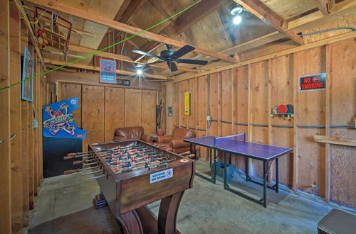 Photo 24 - Cozy Renovated Cabin: Yard, Deck, Playroom/arcade