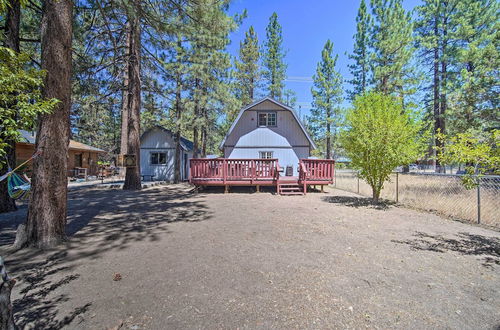 Photo 8 - Cozy Renovated Cabin: Yard, Deck, Playroom/arcade