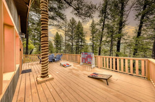 Photo 12 - Bluebird Pines Cabin With Gas Fire Pit & View