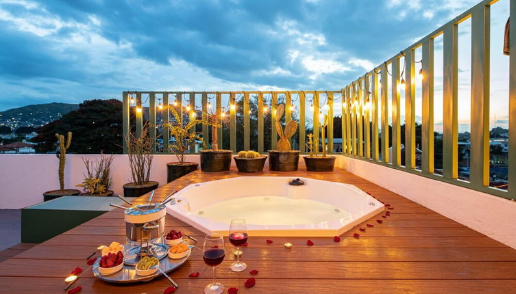 Photo 1 - Rooftop Hot Tub 3 Levels 5bedroom in Villa Noria