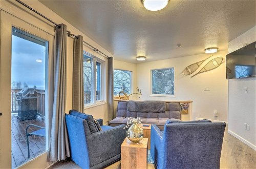 Foto 6 - Coastal-view Apartment Near Downtown Anchorage