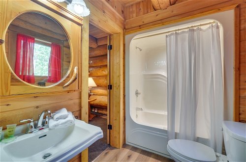 Foto 5 - Gatlinburg Vacation Rental w/ Hot Tub & Game Room