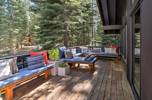 Photo 25 - Expansive Truckee Cabin w/ Deck & Resort Amenities