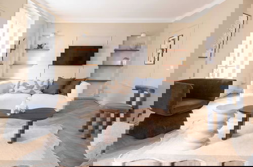 Photo 31 - Chic Apartment - 5br/10p - Grenelle/eiffel Tower