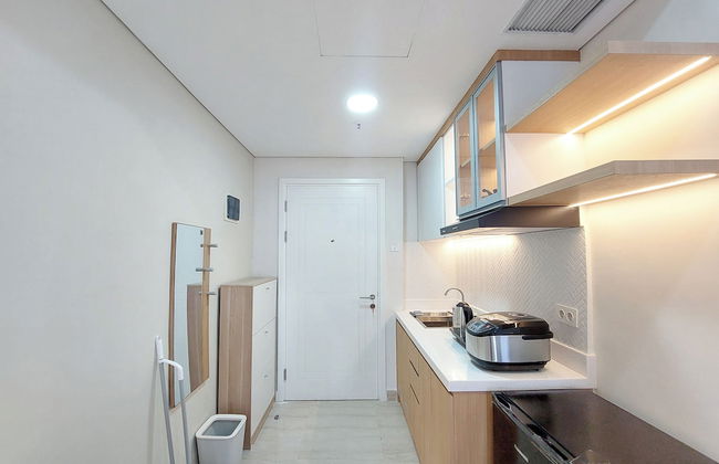 Good Deal and Strategic Studio at Podomoro City Deli Medan Apartment - Foto 11