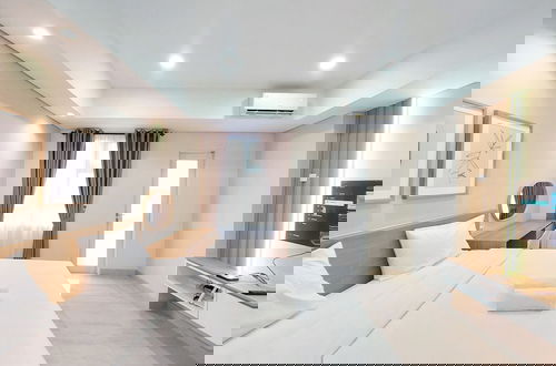 Foto 5 - Good Deal and Strategic Studio at Podomoro City Deli Medan Apartment
