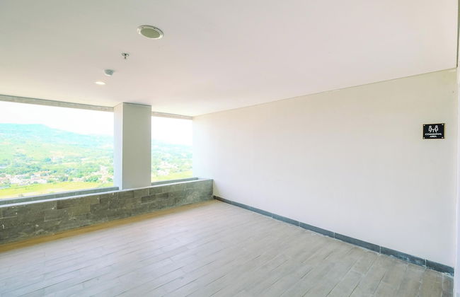 Modern Look 1BR at LRT City Sentul - Royal Sentul Park Apartment - Foto 28