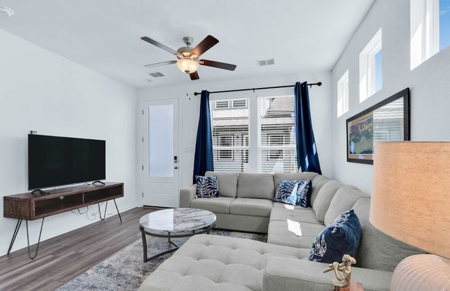 Gorgeous 2 BDR Cottage Minutes to Everything Nbtx! - Foto 13