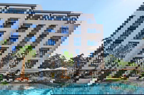 Foto 20 - Azur Premium Resort