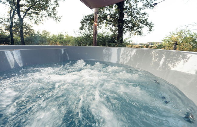 Wellness Lodge Hottub - Photo 37