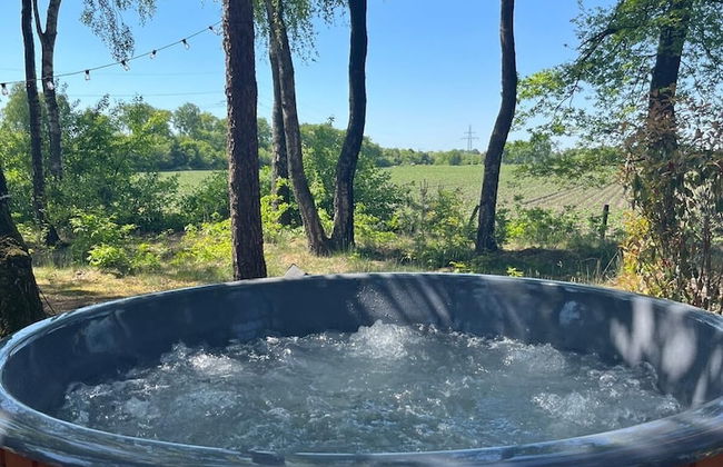 Wellness Lodge Hottub - Photo 33