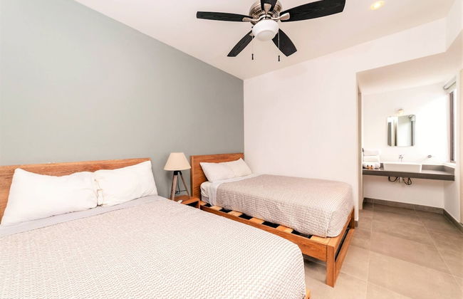 Comfortable, Spacious Penthouse- 2 Bedrooms- 7 People - Foto 7