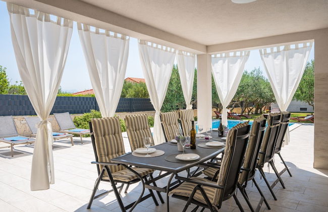 Beachfront villa Mihovil w. beach access - Foto 17