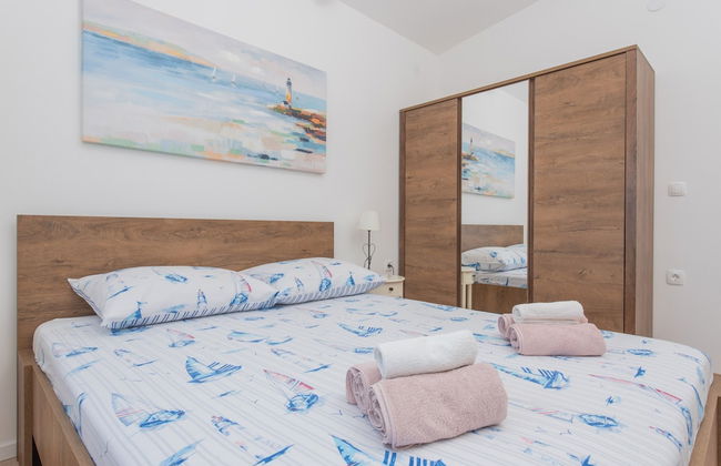 Beachfront villa Mihovil w. beach access - Foto 11