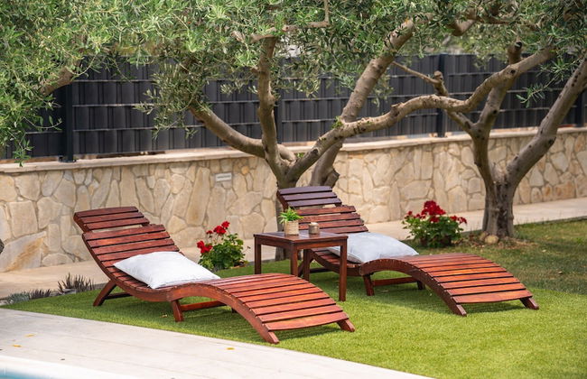 Beachfront villa Mihovil w. beach access - Foto 42