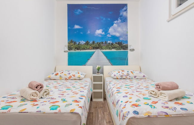 Beachfront villa Mihovil w. beach access - Foto 4