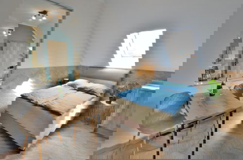 Photo 2 - Apartment Directly by the Sea, Ustronie Morskie