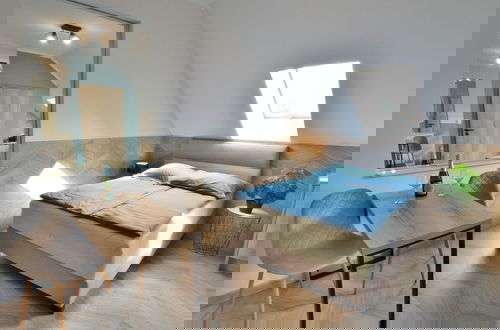 Photo 1 - Apartment Directly by the Sea, Ustronie Morskie