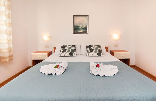 Splendid Beachfront Medveja Apartments - Foto 1