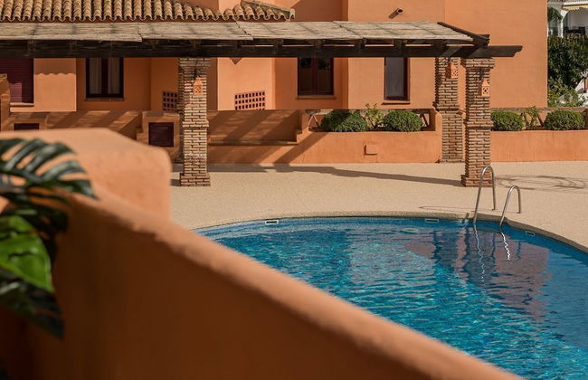 Royal Marbella Resort, Pool, Golf, Beach & Bars - Photo 11