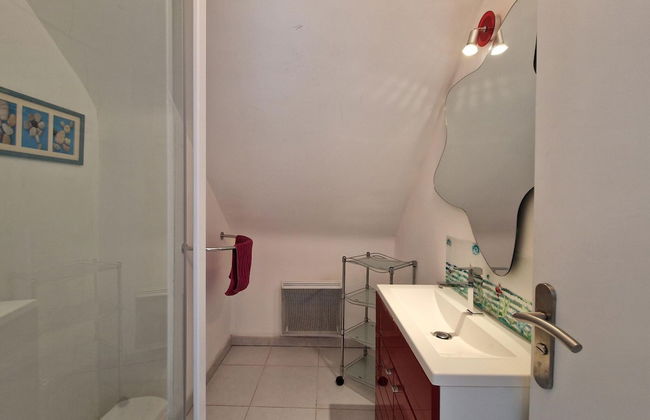 Apartment in Erquy Near Emerald Coast Beaches - Foto 16