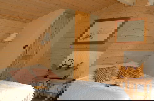 Photo 3 - Chalet With Fireplace in Alpe D'huez