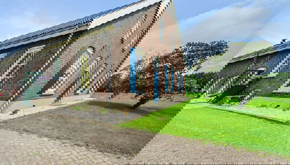 Primary image