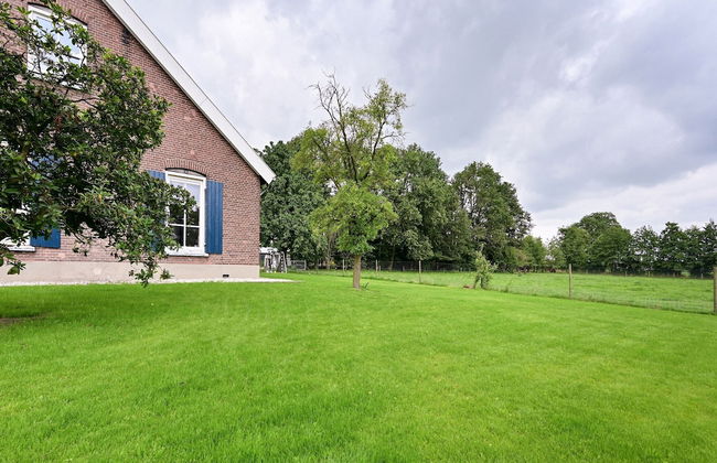 Farmhouse in De Heurne Near the Forest - Foto 48