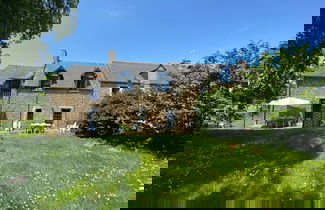 Foto 1 - Terraced House, St Meloir des Ondes