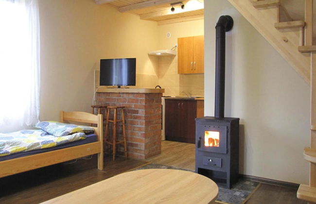 Cottage With Fireplace, Right on the Lake, Ryn - Foto 13