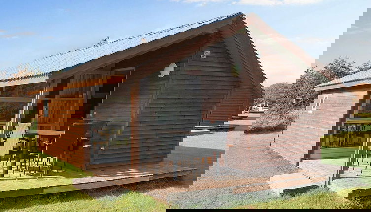 Foto 1 - Stunning Cabin in Camping Resort
