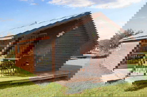 Foto 1 - Stunning Cabin in Camping Resort