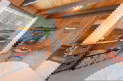 Photo 11 - Green Leaf Lodge