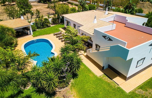 Casa Amendoeira Large Private Pool Wifi - Photo 10
